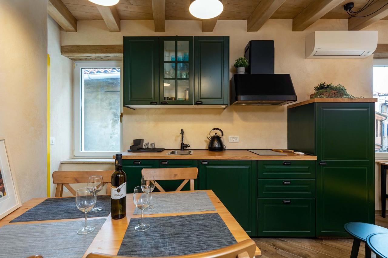Appartamento Casa Wau Rovigno Esterno foto
