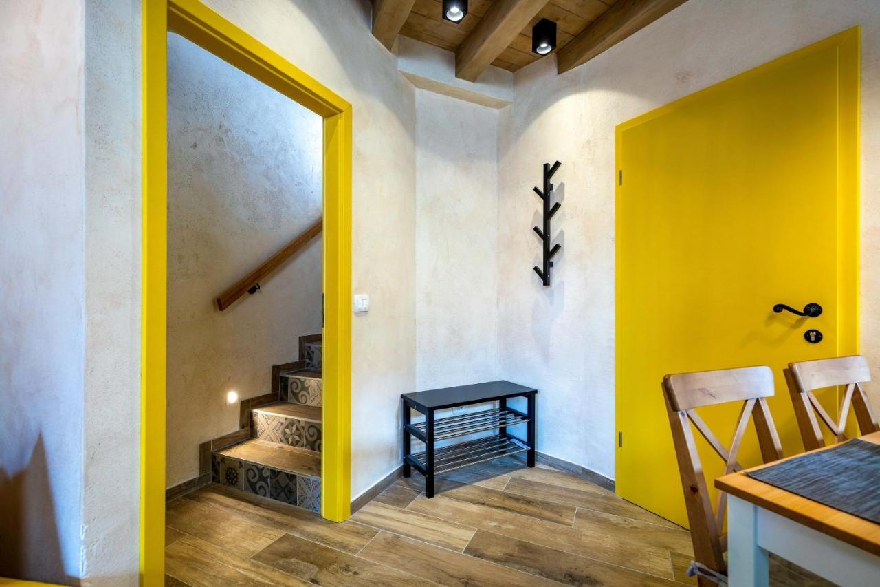 Appartamento Casa Wau Rovigno Esterno foto